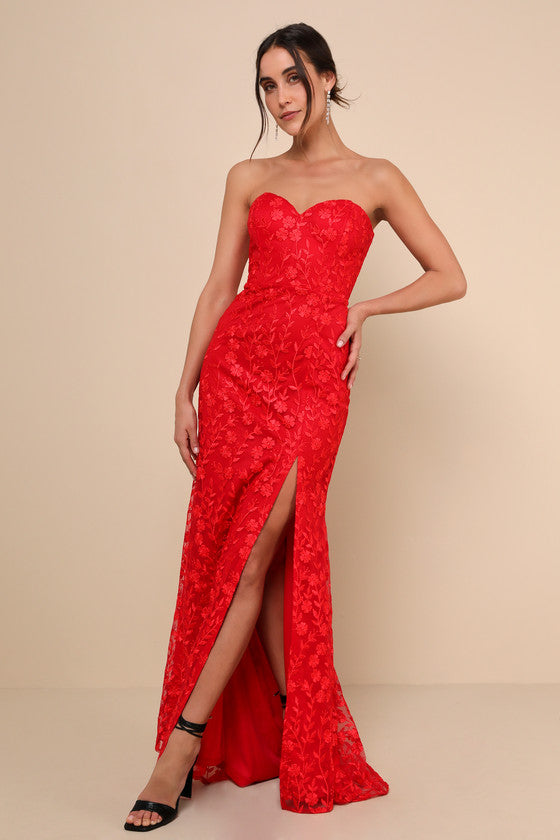 Romantic Beauty Black Floral Embroidered Strapless Maxi Dress
