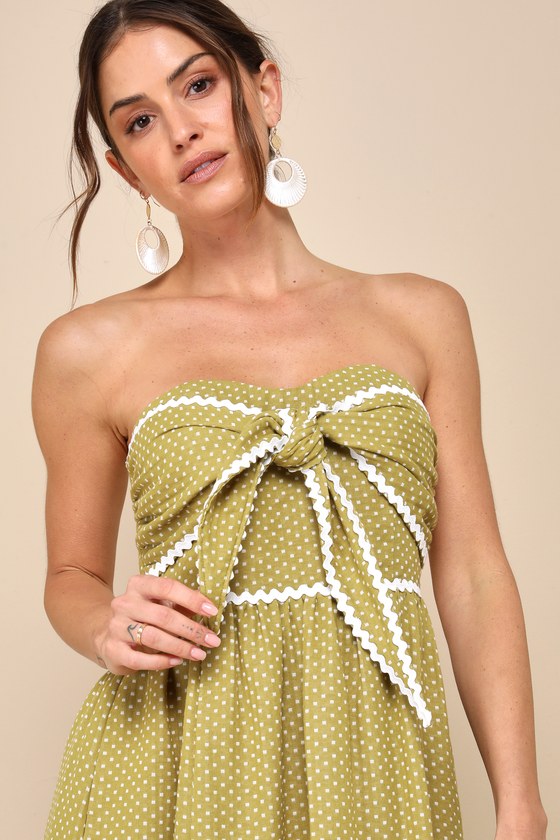 Delightful Design Yellow Polka Dot Midi Dress With Pockets
