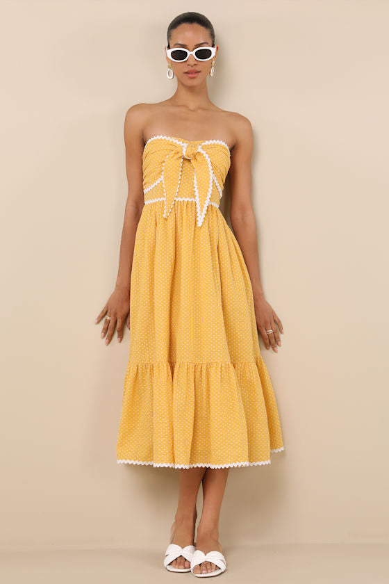 Delightful Design Light Green Polka Dot Midi Dress With Pockets
