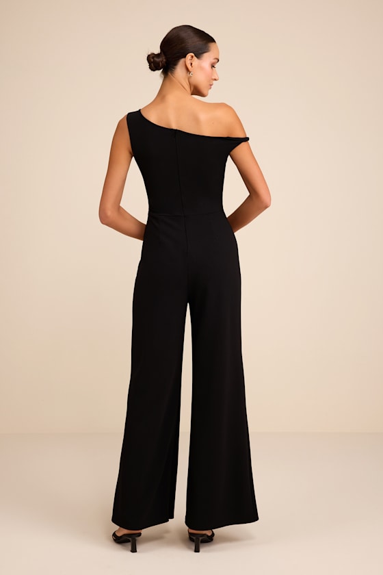 Lawny Magenta Pink Twisted One-Shoulder Jumpsuit