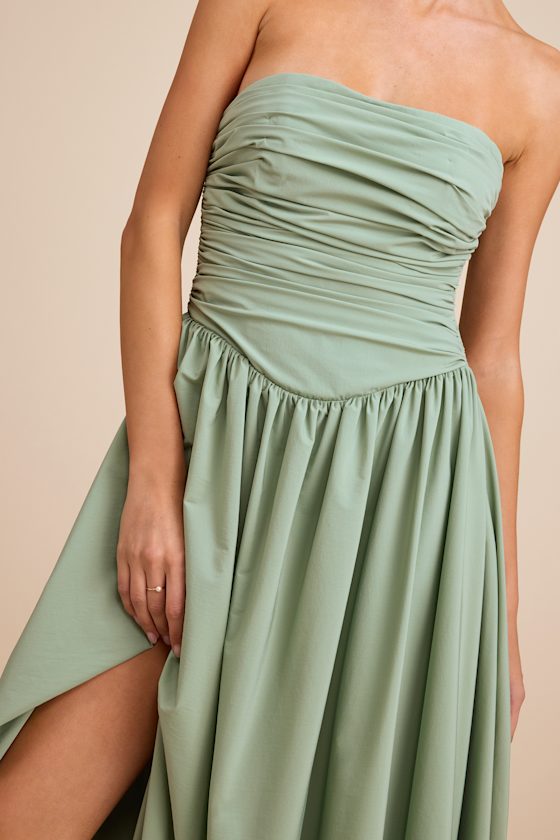 Marilou Light Yellow Strapless Ruched Lace-Up Maxi Dress