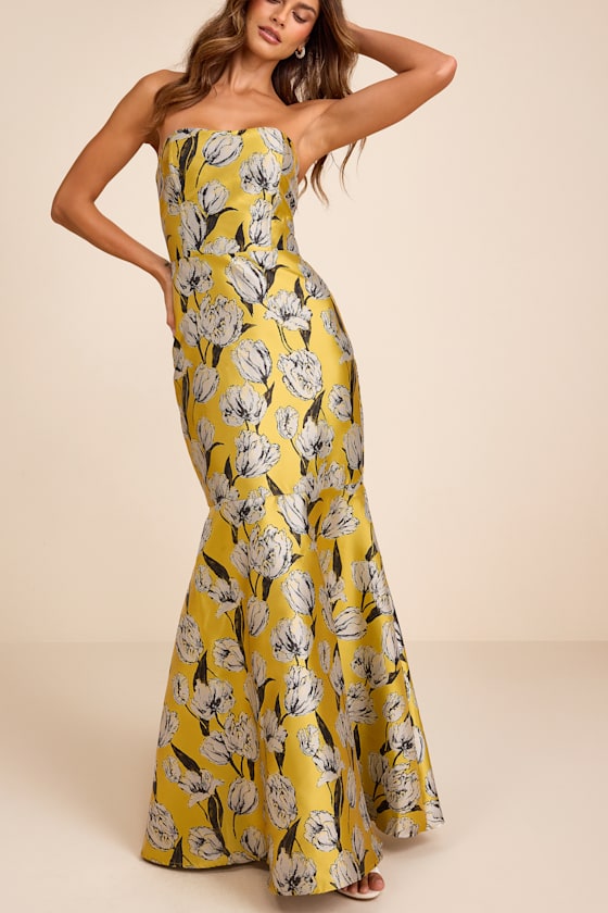 Gowning Around Mauve Floral Jacquard Strapless Maxi Dress