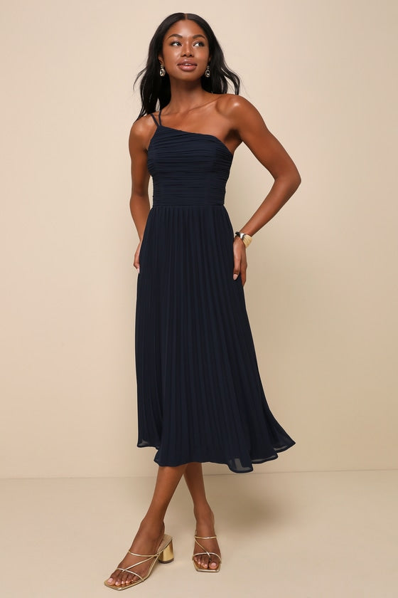 Wondrous Muse Plum Pleated One-Shoulder Midi Dress