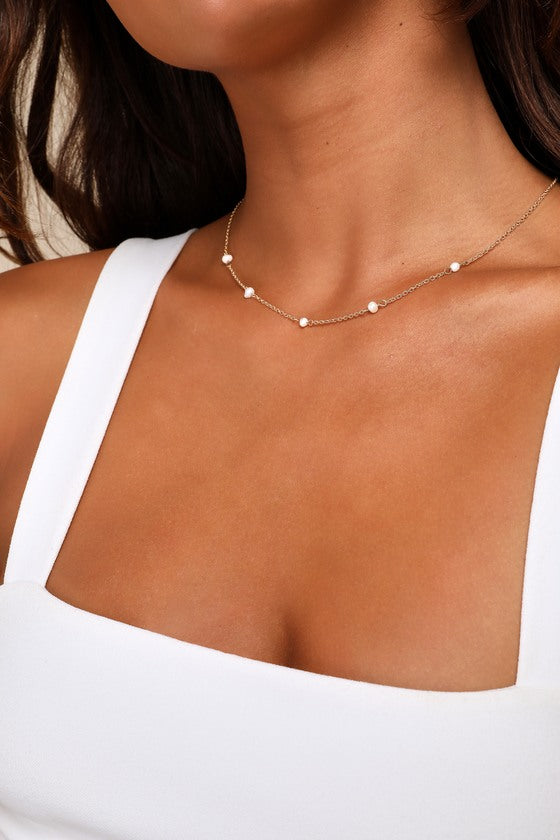 Perfectly Pretty Gold and Pearl Necklace