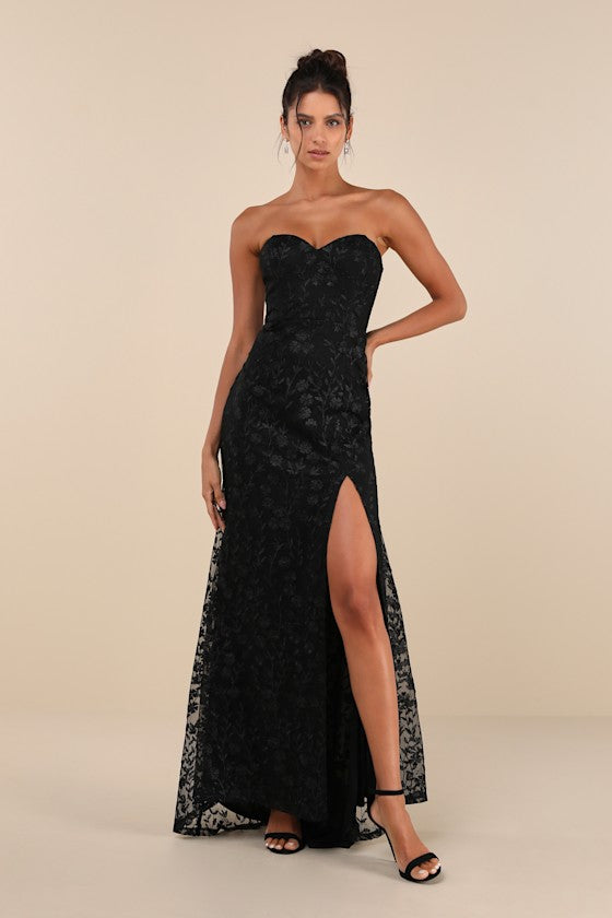 Romantic Beauty Green Floral Embroidered Strapless Maxi Dress