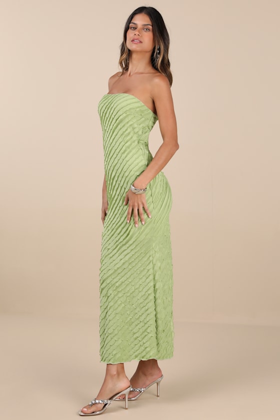 Faelyn Yellow Strapless Ruffled Midi Dress