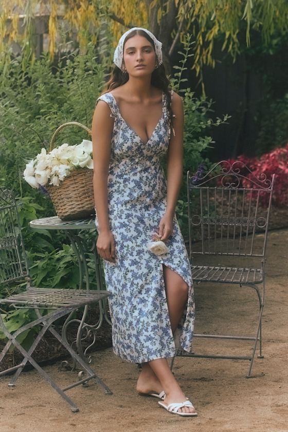 Fenley Ivory and Blue Ivory Floral Button-Front Midi Dress