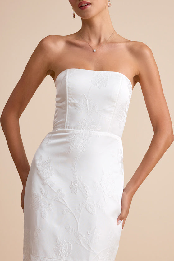 Cagney White Floral Jacquard Strapless Trumpet Maxi Dress