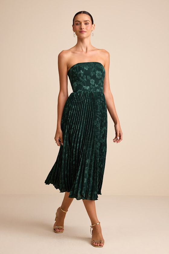 Perfectly Stunning Burgundy Jacquard Strapless Midi Dress