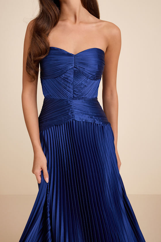 Elkay Yellow Pleated Satin Drop Waist Maxi Dress