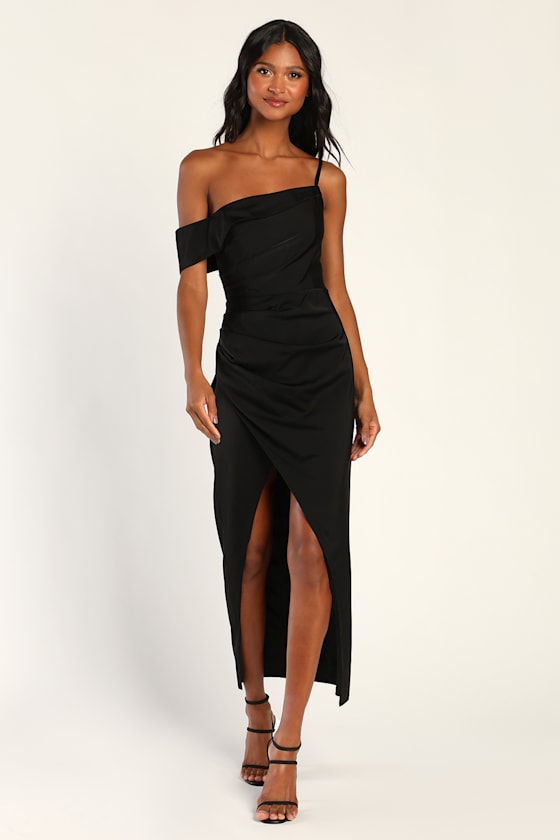 Showing Off a Little Dark Green Asymmetrical Tulip Midi Dress